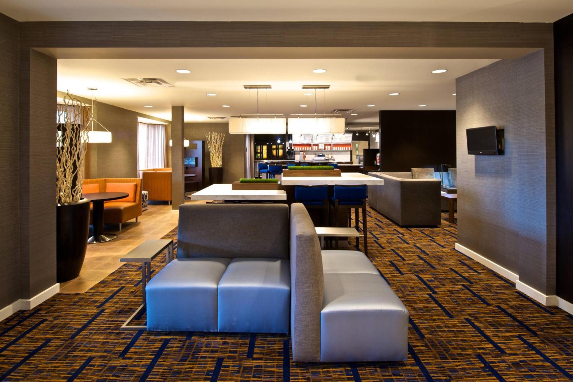 Country Inn & Suites By Radisson, Columbus-Edinburgh Exterior foto