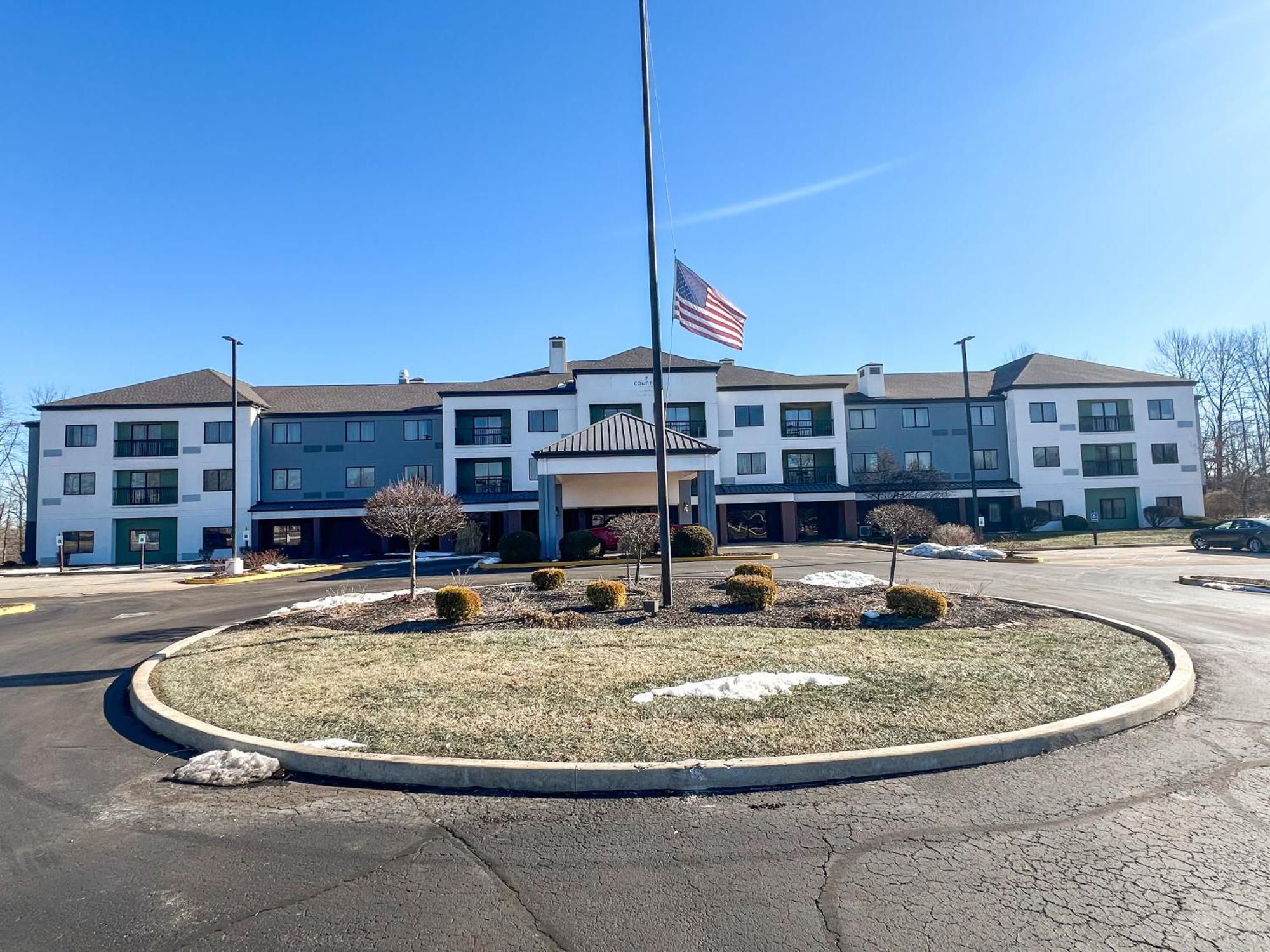 Country Inn & Suites By Radisson, Columbus-Edinburgh Exterior foto