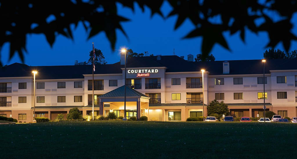 Country Inn & Suites By Radisson, Columbus-Edinburgh Exterior foto